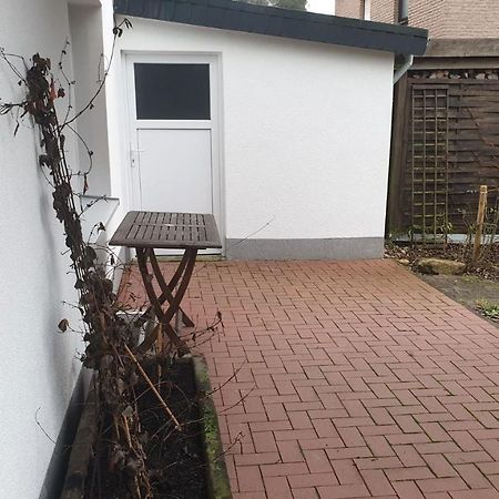 Ferienwohnung Mit Terrasse, Kostenloses Wlan, Parkplatz Bad Oeynhausen Buitenkant foto