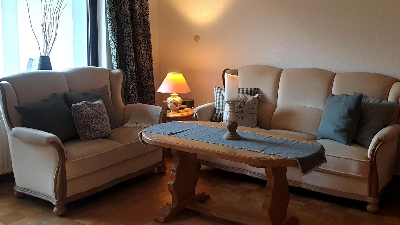 Ferienwohnung Mit Terrasse, Kostenloses Wlan, Parkplatz Bad Oeynhausen Buitenkant foto